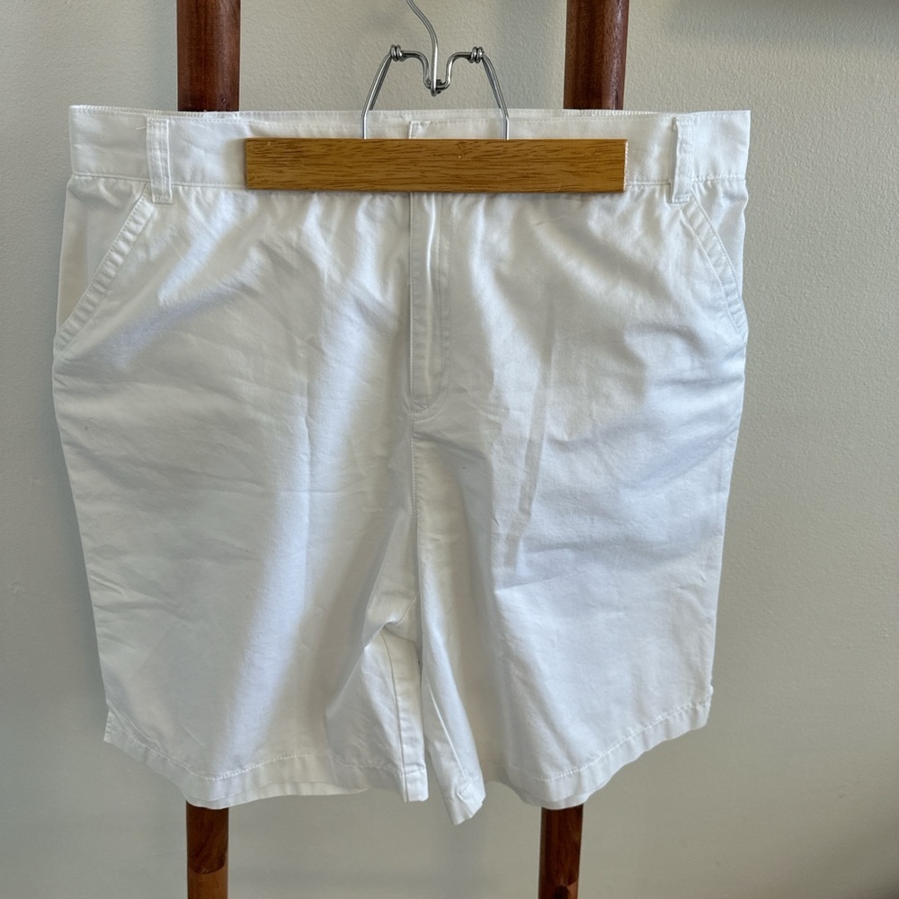 Vintage high waisted wide leg shorts